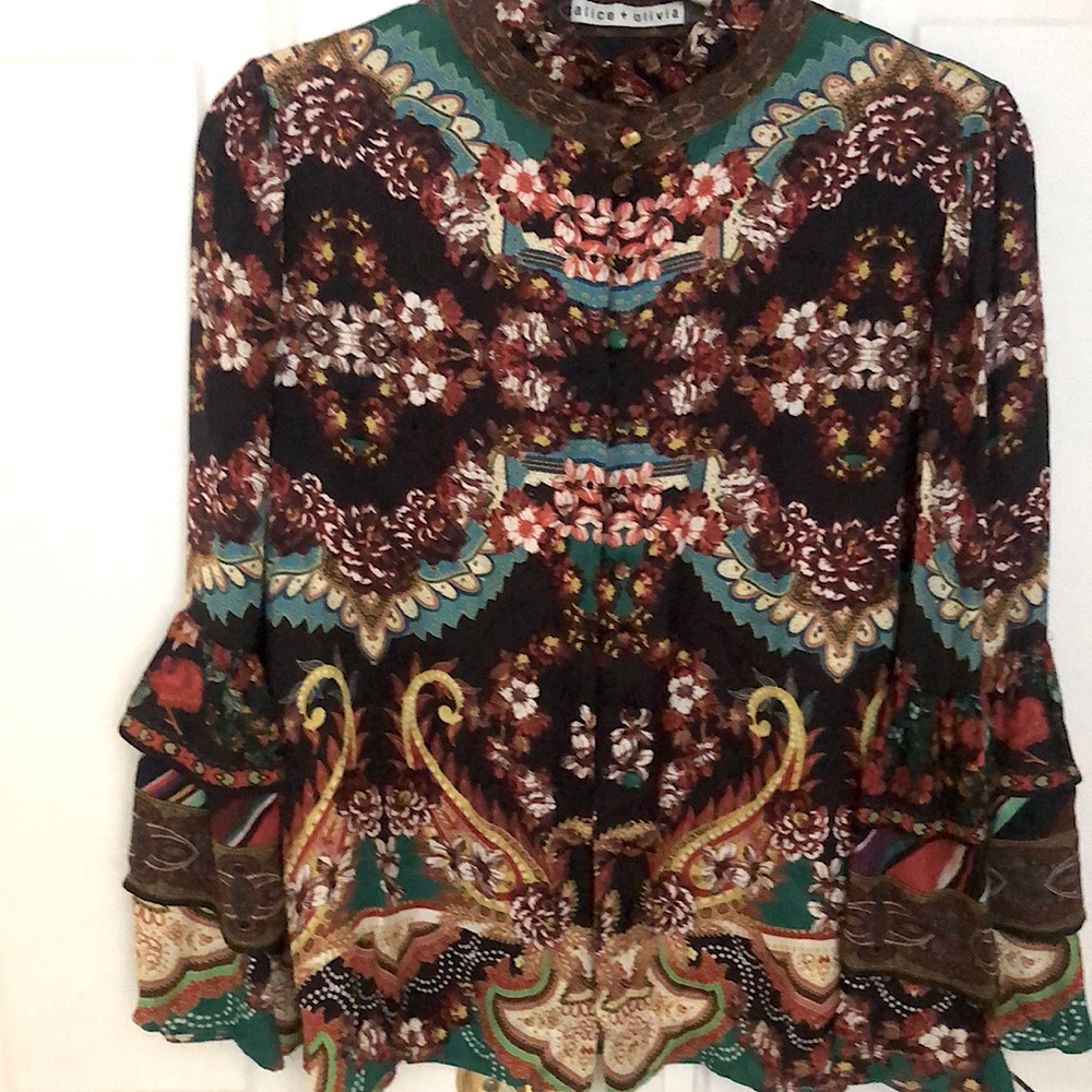 Alice + Olivia Liberty ruffle sleeve blouse
